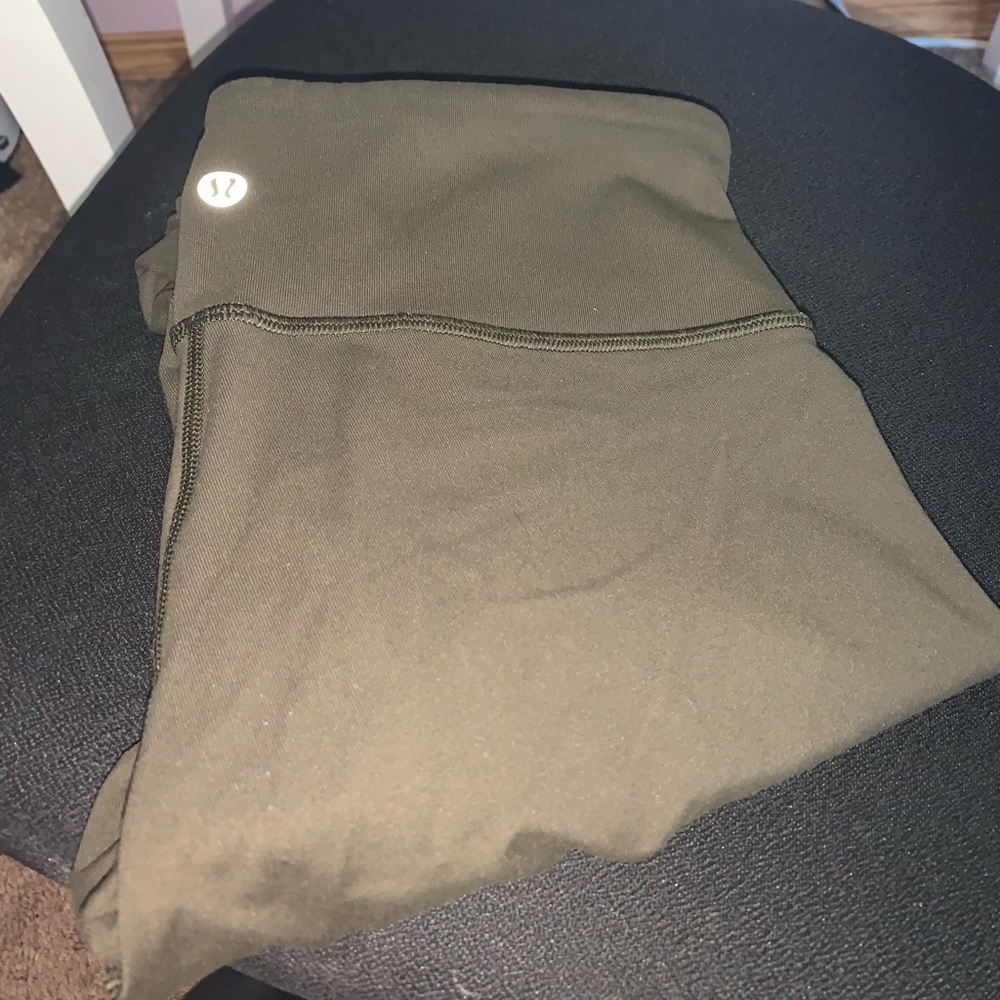 Lululemon leggings Olive green